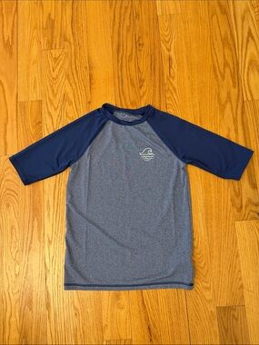 Like New art class Kids Heather Blue Swim Top Rashguard Size Large (12/14)